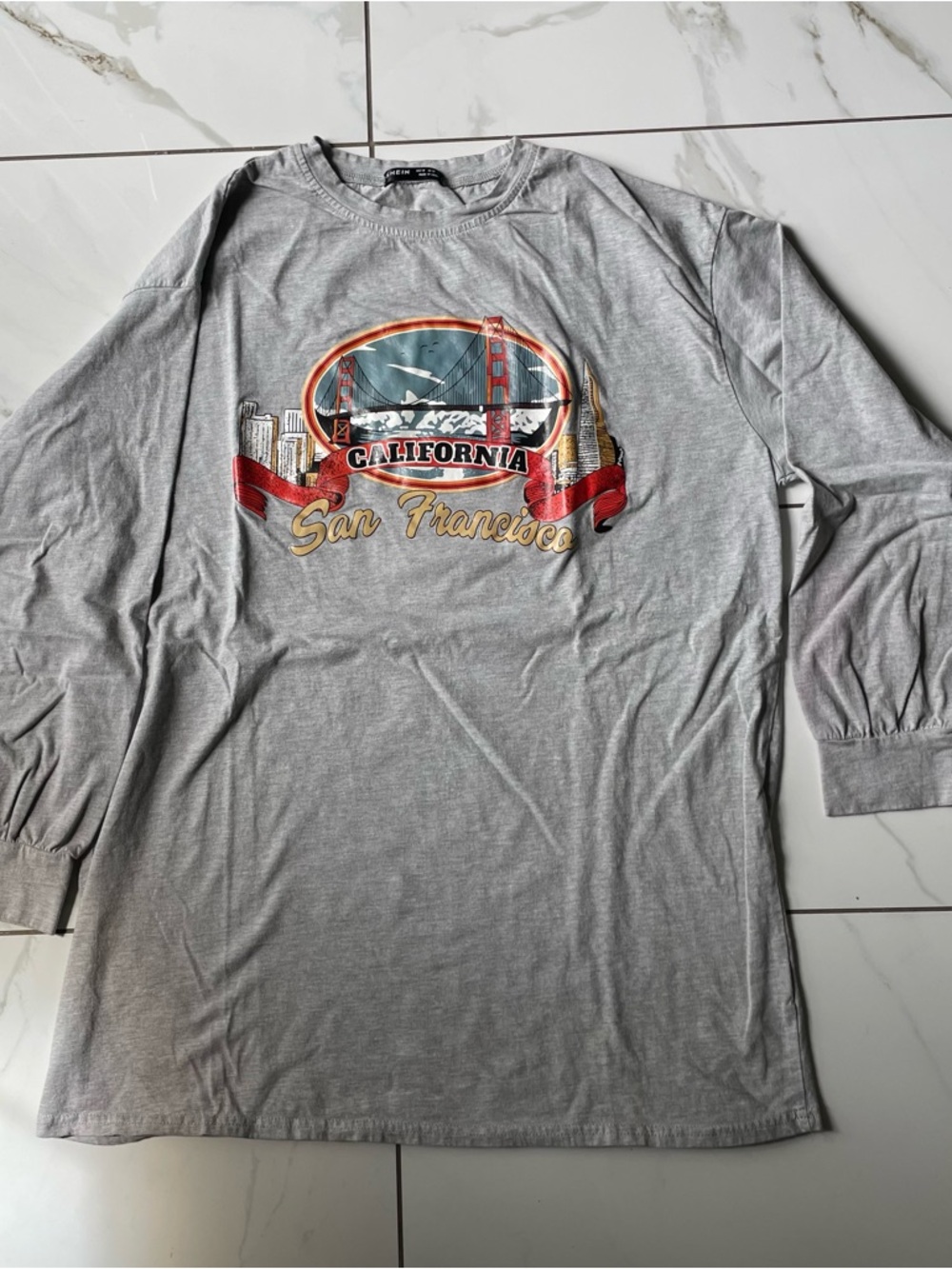 SHEIN Light Gray San Francisco Graphic Long Sleeve Tee with Red Accents